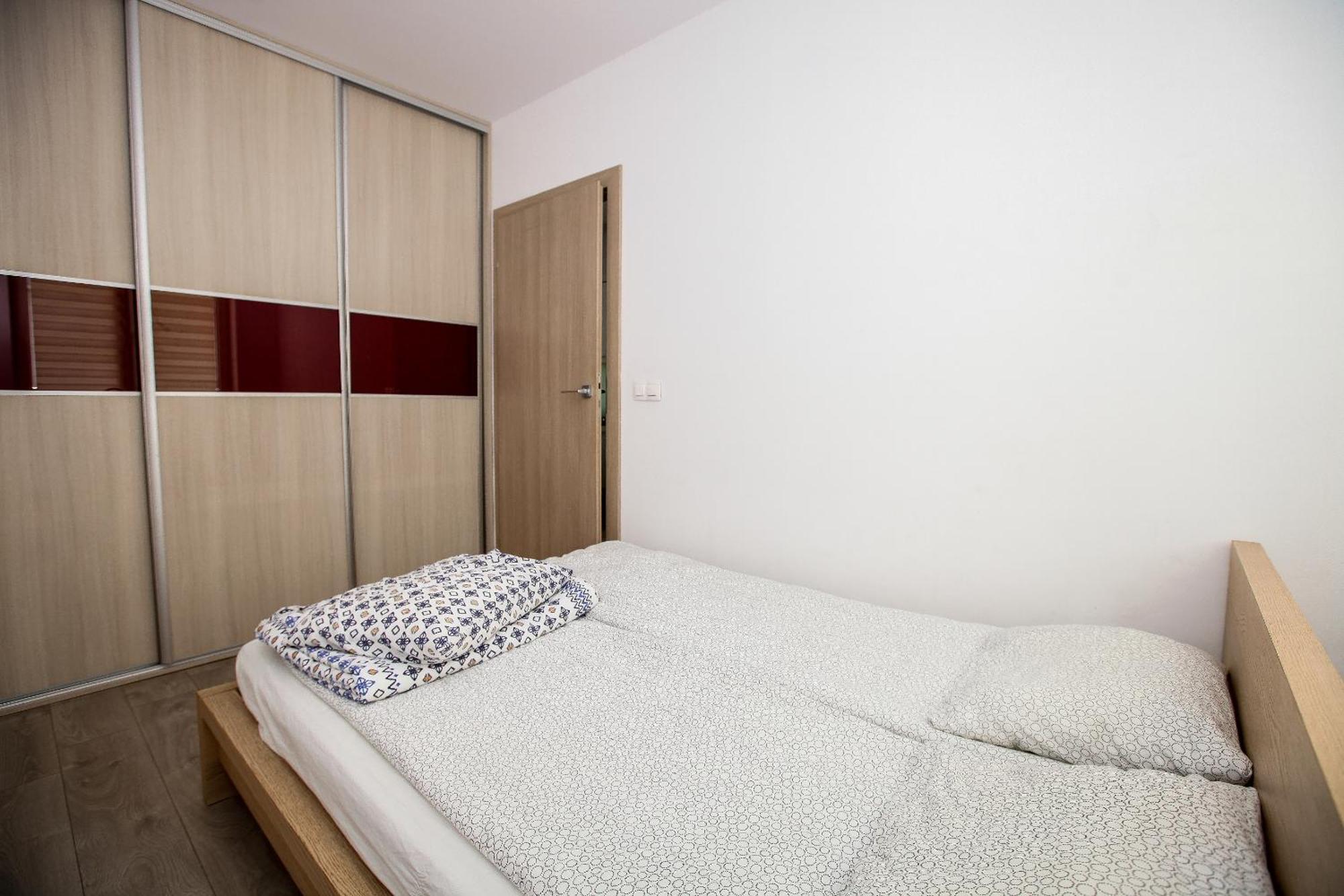 Extra Green Kabaty Apartament Nr 5 ワルシャワ エクステリア 写真